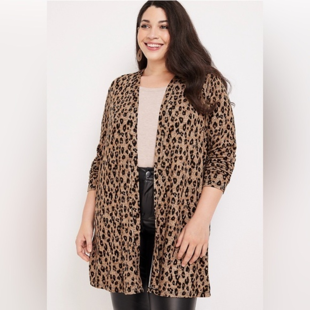 Maurices 0X long sleeve open front leopard print cardigan NWT